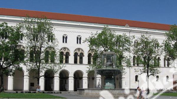 Ludwig-Maximilians-Universität München - Ludwig Maximilian University of Munich